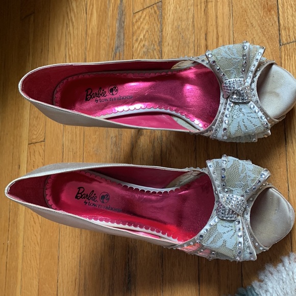 RARE Vintage Barbie Heels - Picture 2 of 5